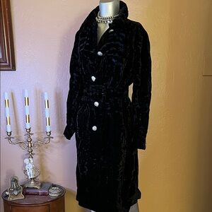 Vintage 60’s Marie McCarthy For Larry Aldrich Crushed Velvet Coat Dress. SZ S